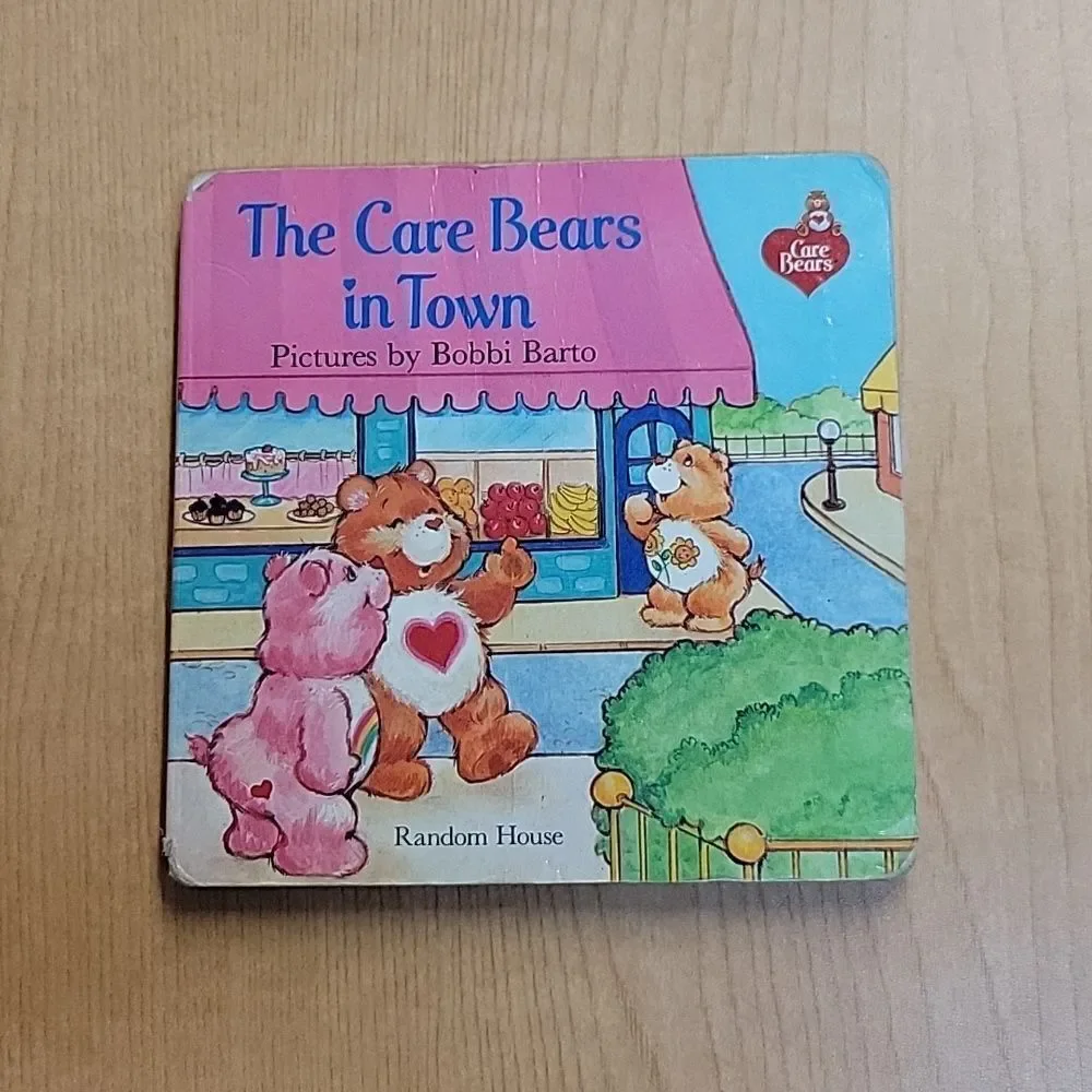 Care Bear costume/pj's 3T-4T vintage stuffed cloth bear books and Dvd 4 Figures‎